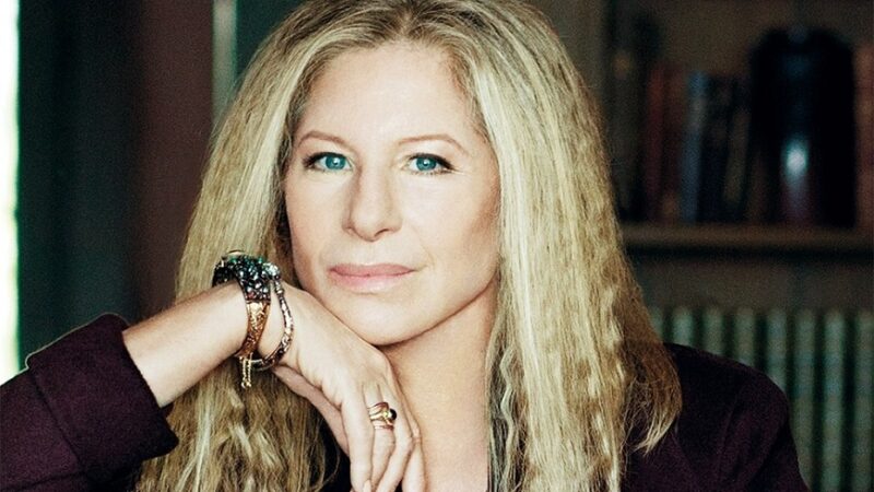 Megjelenik Barbra Streisand első memoárja